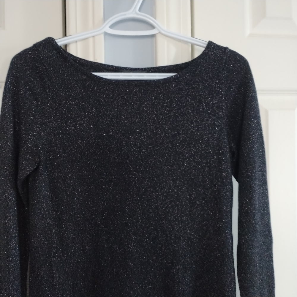 White House Black Market Metallic Fringe Hem Asymmetrical Sweater XS - Picture 9 of 12